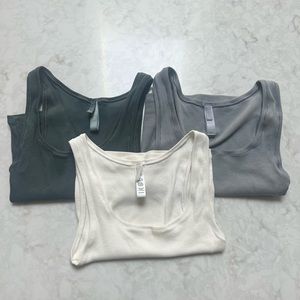 SKIMS tank bundle